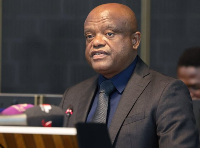 Joburg Mayor Morero to face no-confidence motion